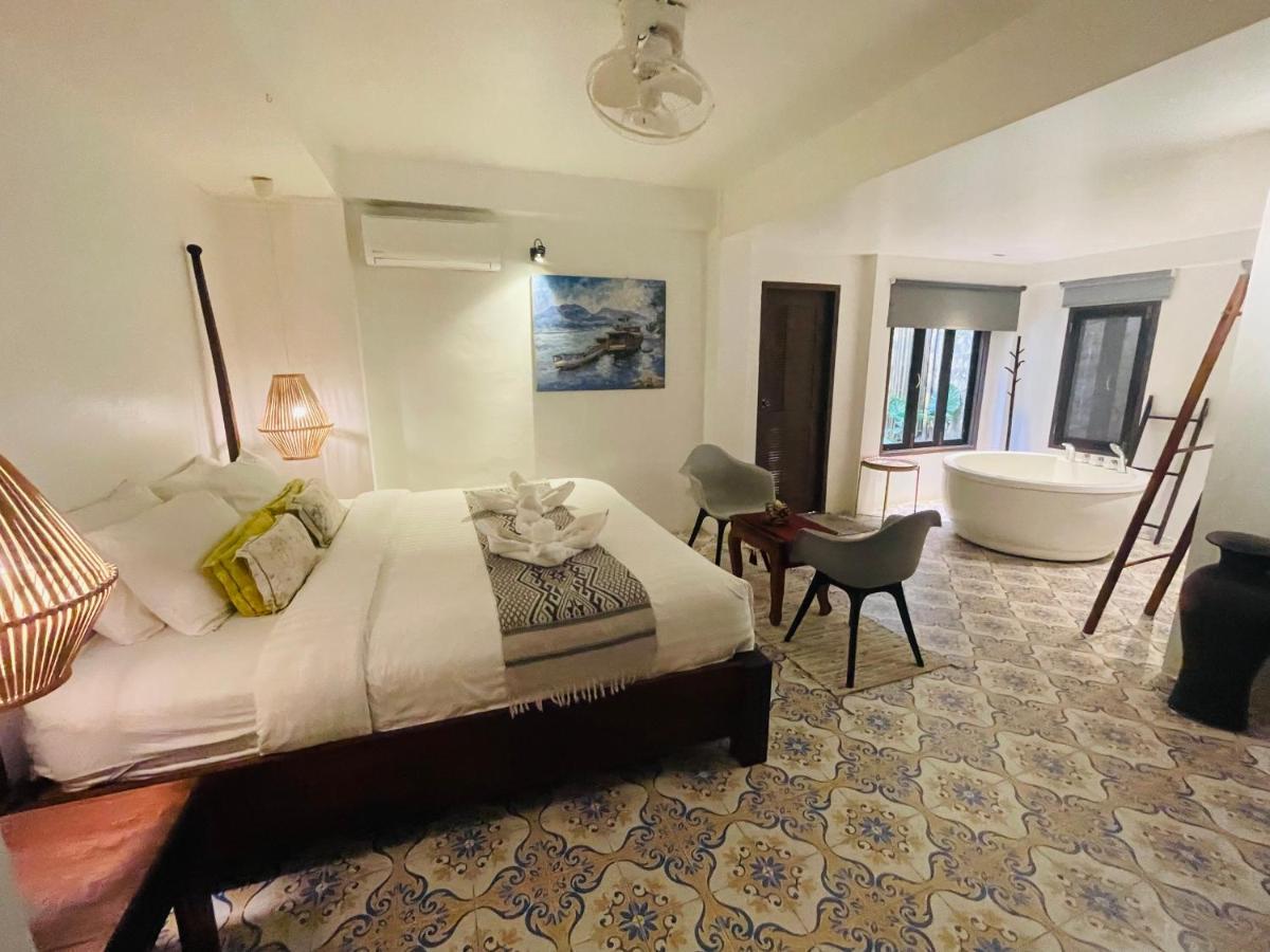 Moonlight Champa Riverview Luang Prabang Exterior foto