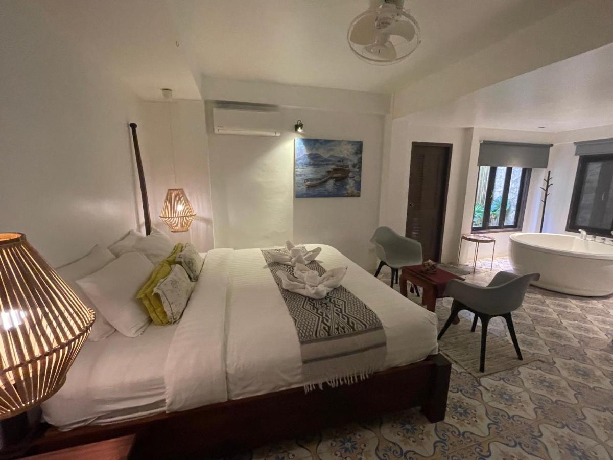 Moonlight Champa Riverview Luang Prabang Exterior foto